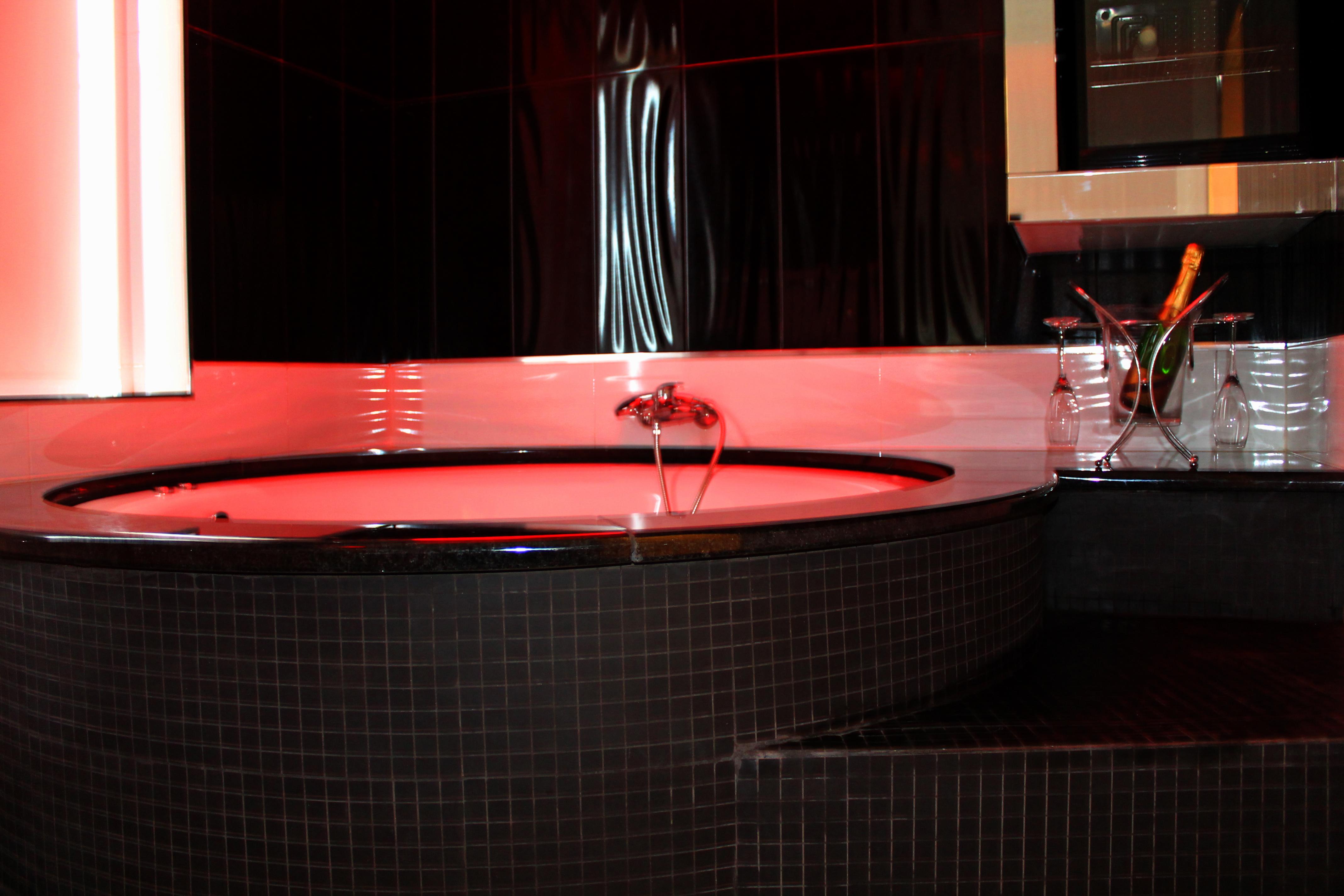 Monte Carlo Love 3*
