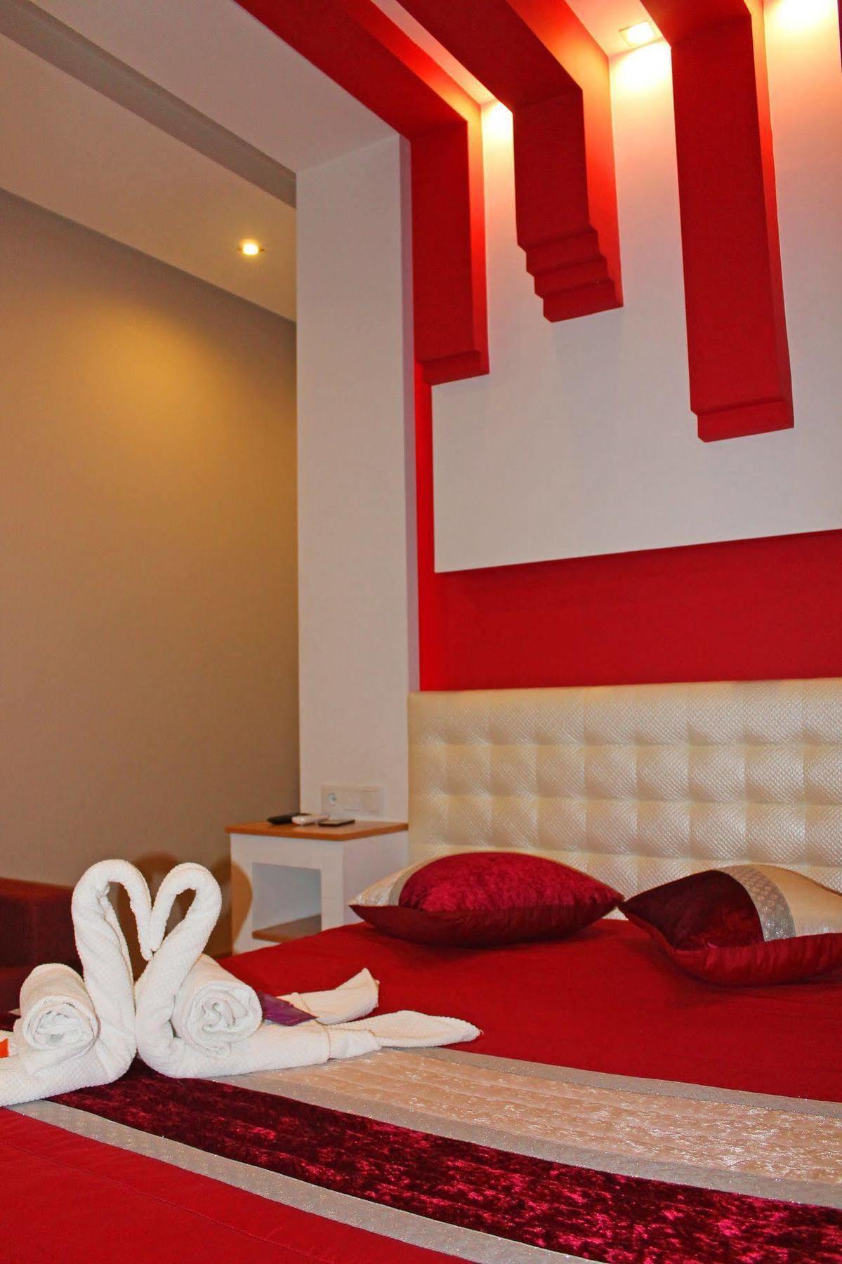 Monte Carlo Love Guest house